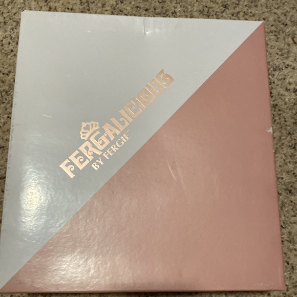 Fergalicious (Fergie) wedge sandals - Picture 12 of 12